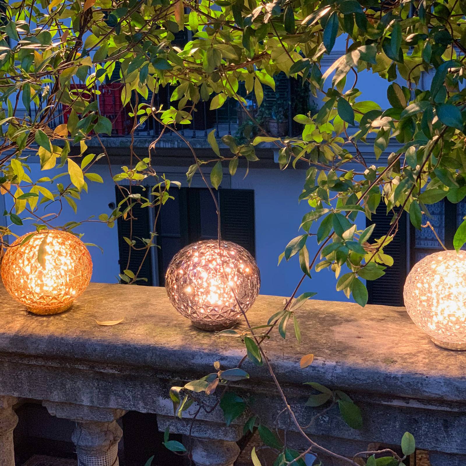 Kartell Stolní lampy