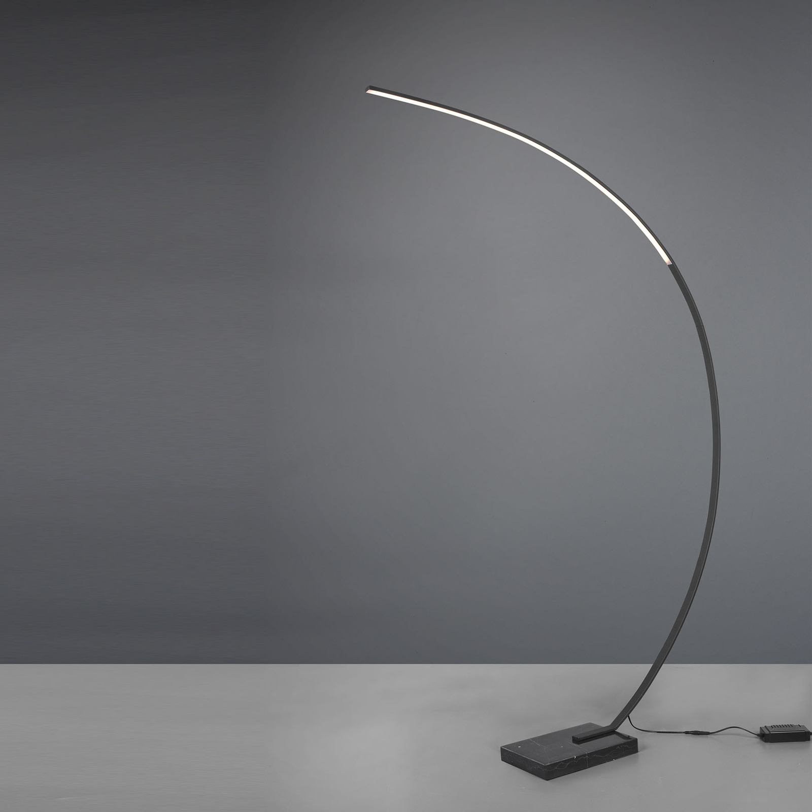 Trio Lighting Obloukové lampy
