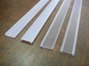 LED Solution Nacvakávací difuzor pro profil N2 Vyberte variantu a délku: Opálový kryt 2m 091022